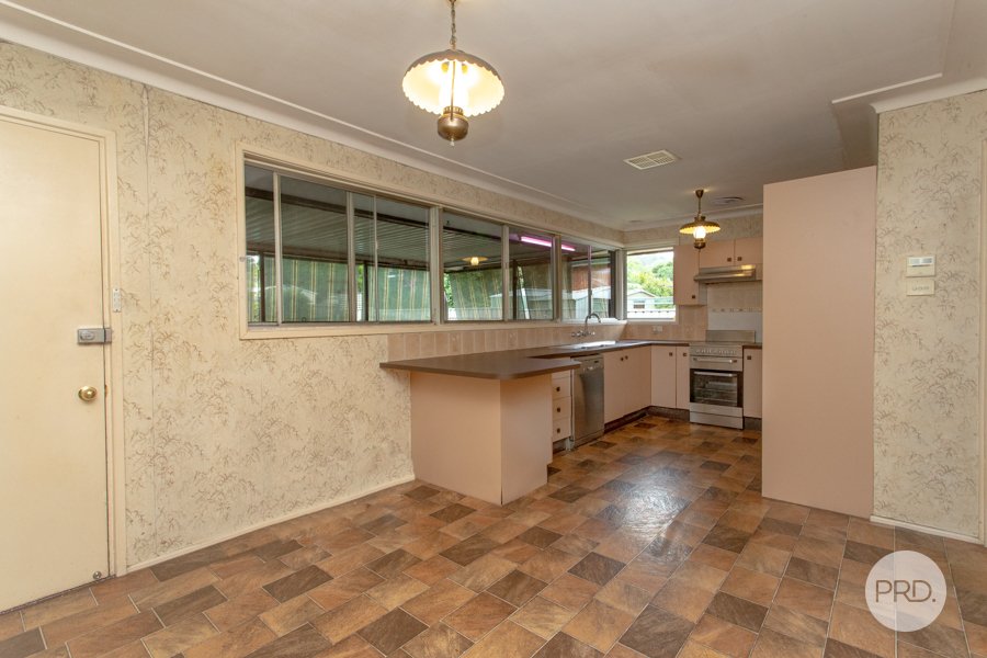 26 Linksview Avenue LEONAY 12