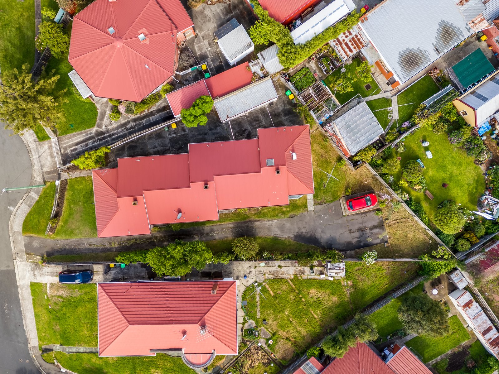 2/6 Lissadell Court NEW TOWN 3