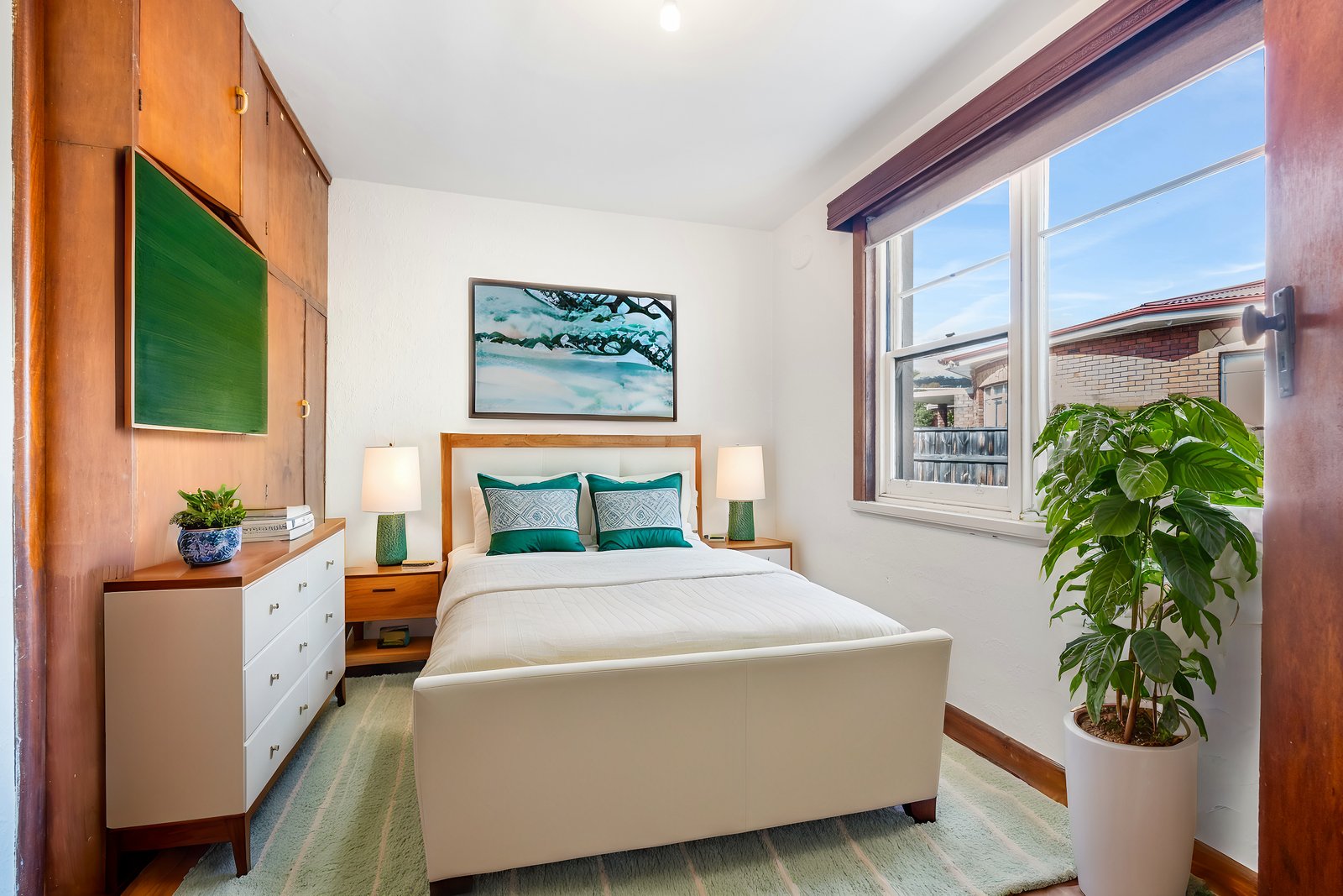 2/6 Lissadell Court NEW TOWN 7