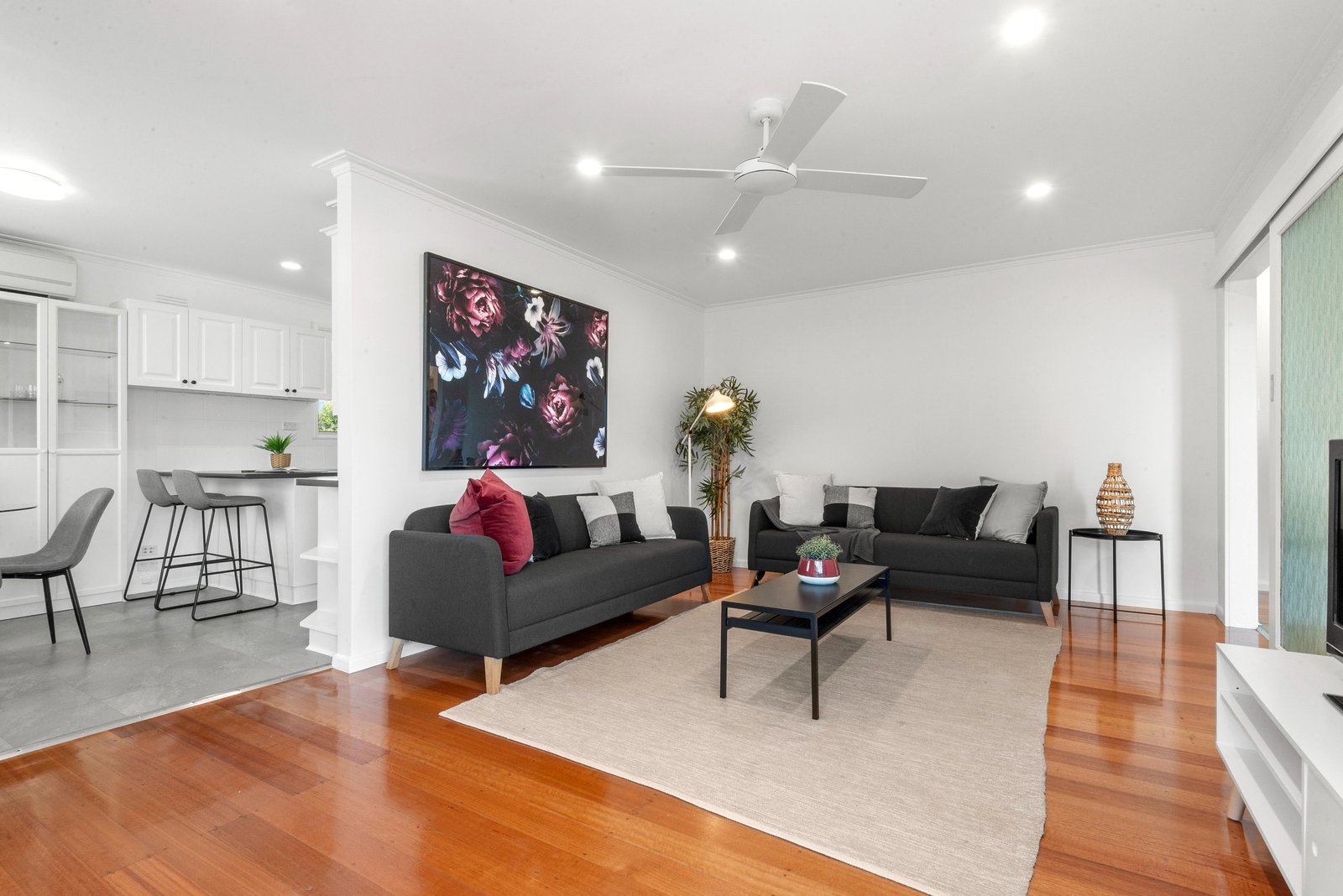 Gallery: 26 Liston Street