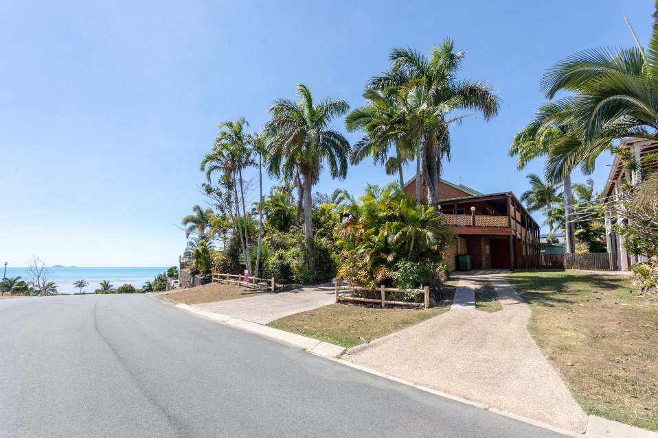 26 Macarthur Drive CANNONVALE 6