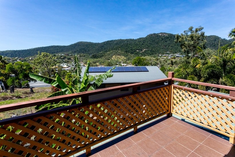 26 Macarthur Drive CANNONVALE 11
