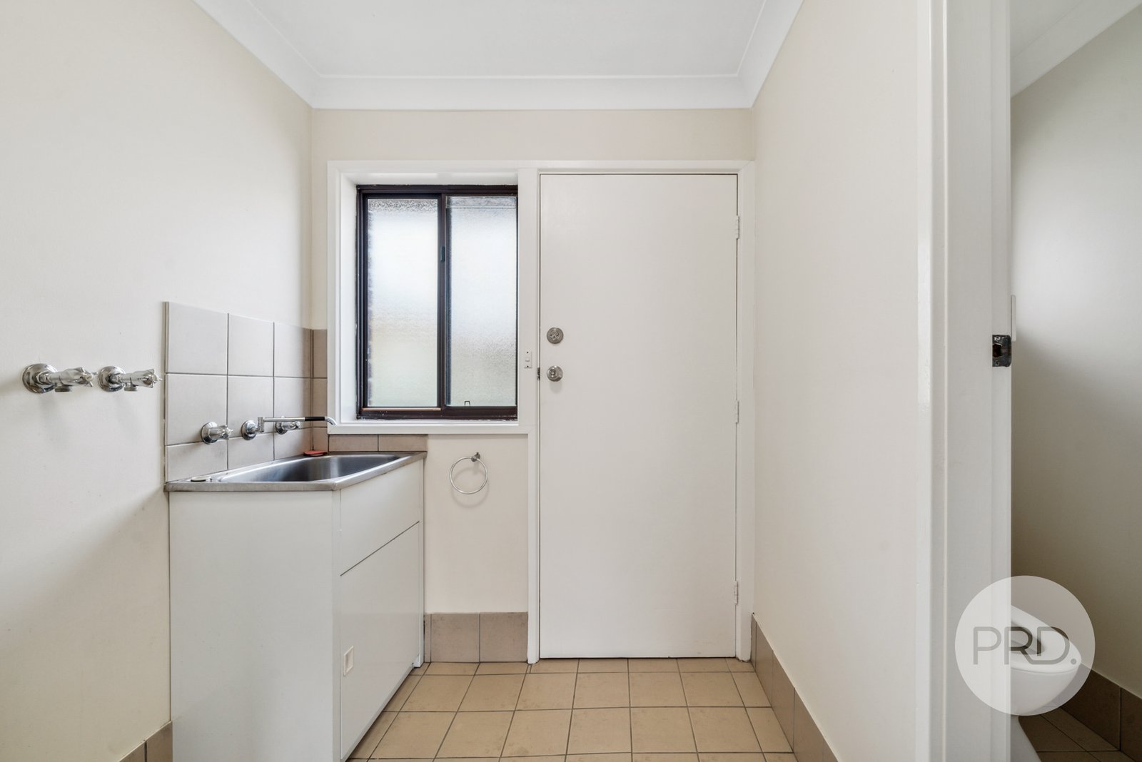 26 Main Street LAKE ALBERT 11