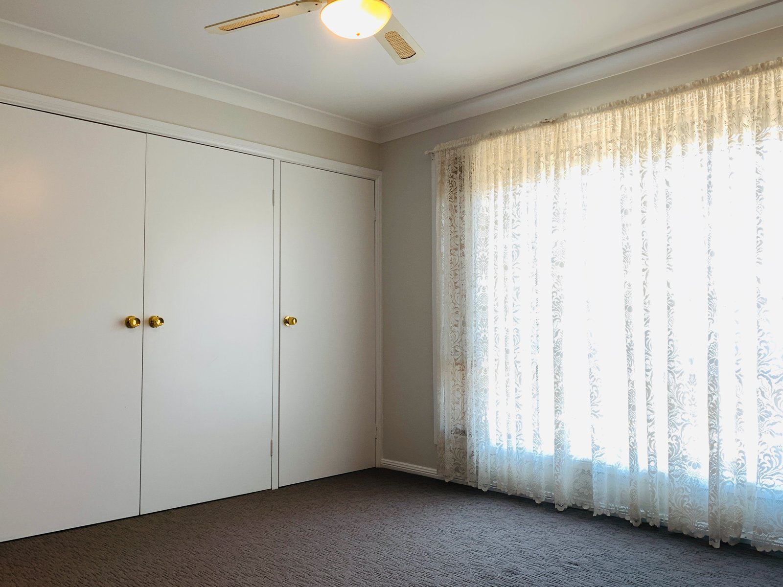 2/6 Mangaroo Avenue TUMUT 6