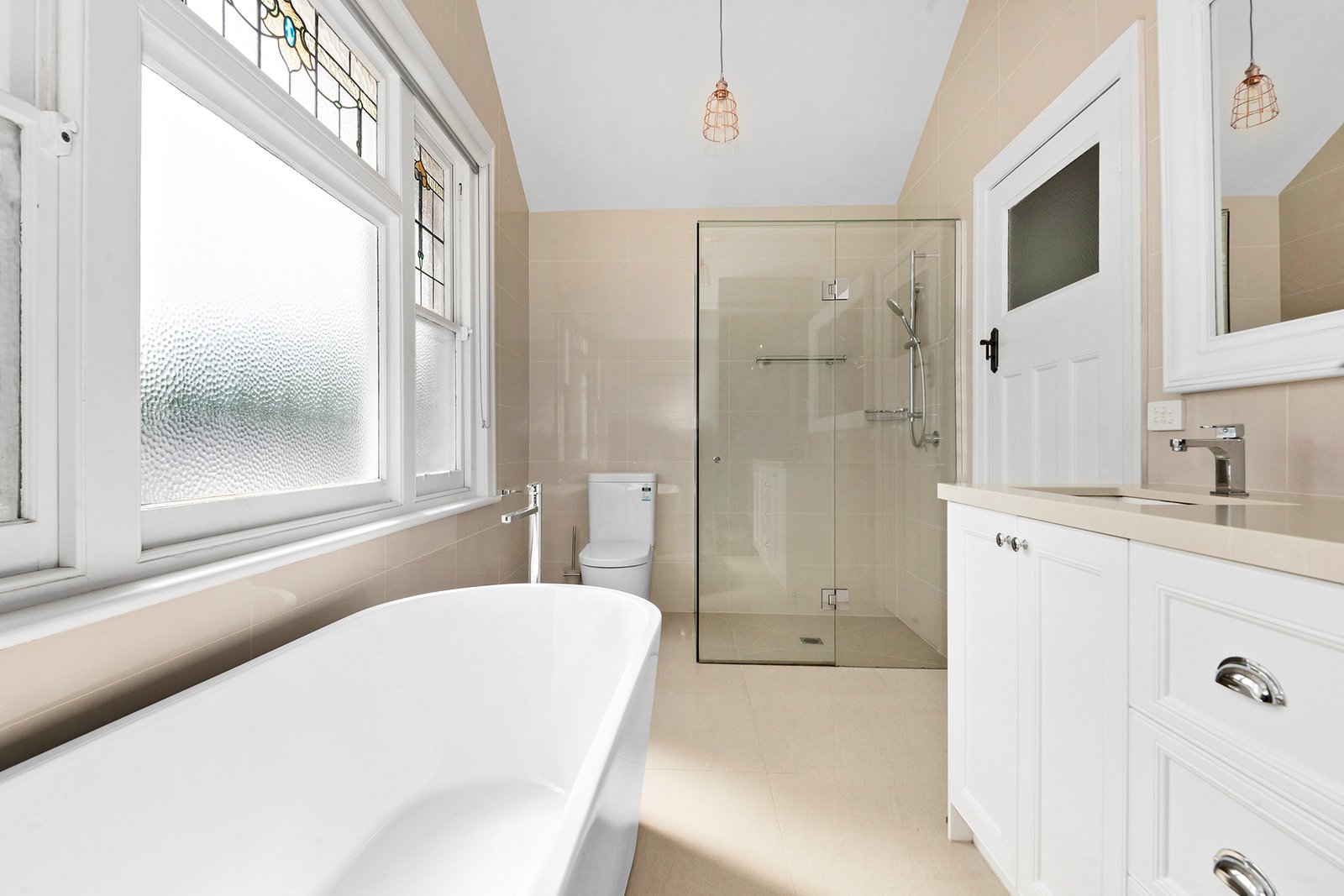 Real Estate and Property in 26 Mangarra Road, Canterbury, VIC