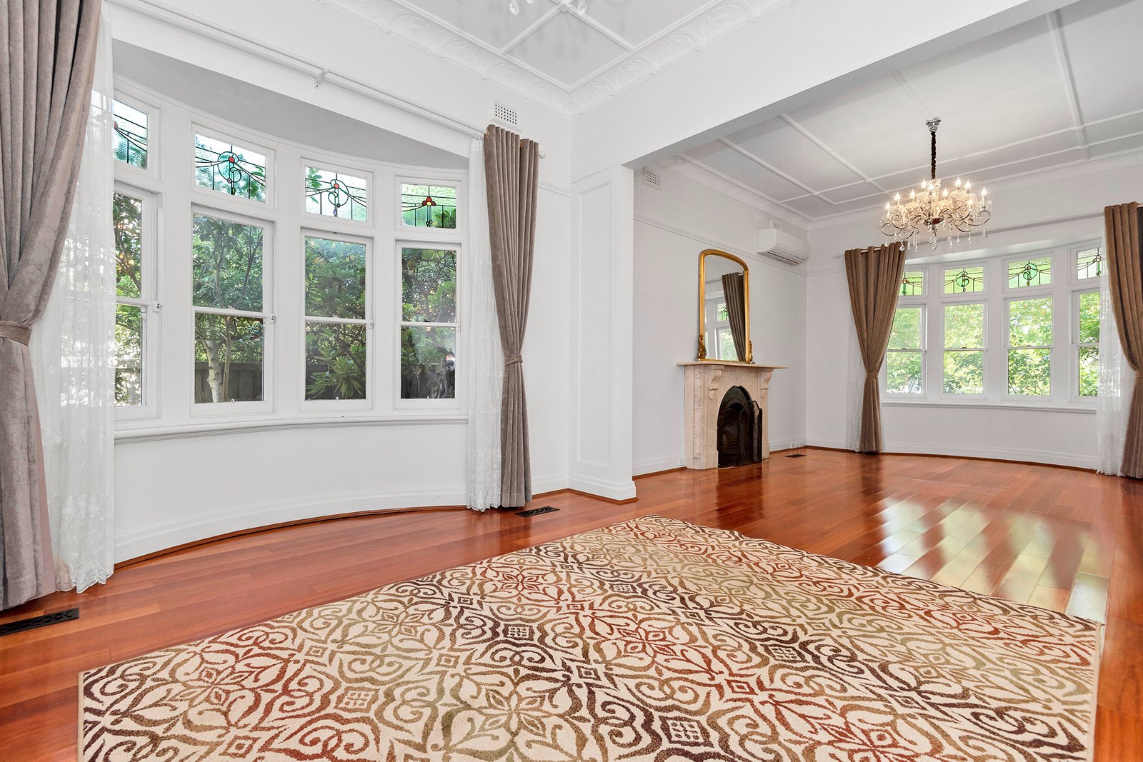 Real Estate and Property in 26 Mangarra Road, Canterbury, VIC