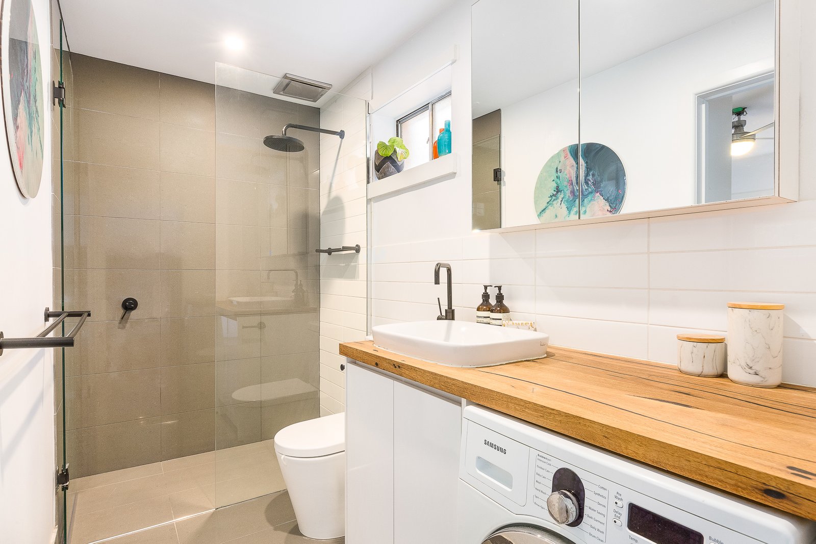Gallery: 2/6 Marine Avenue