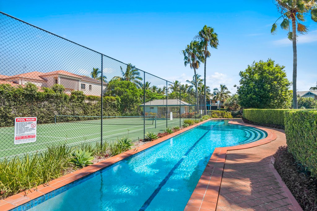 2/6 Mariners Drive East  TWEED HEADS 9