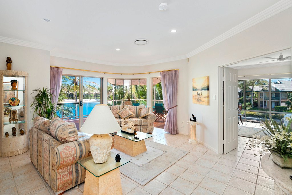 2/6 Mariners Drive East  TWEED HEADS 13