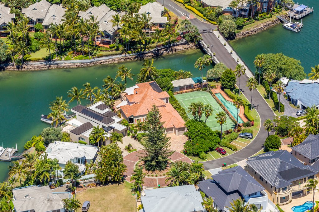 2/6 Mariners Drive East  TWEED HEADS 23