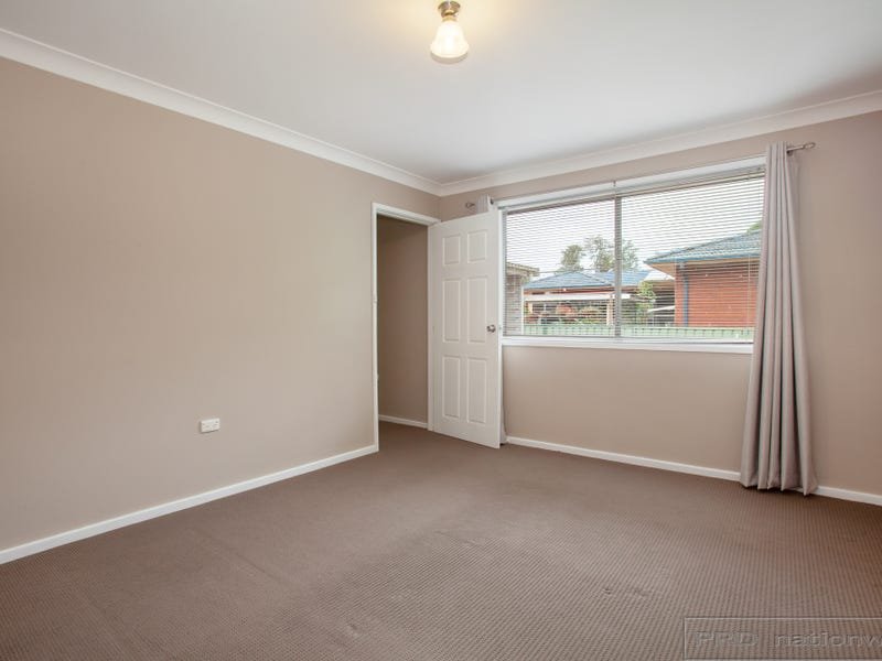 26 Market Street HINTON 11