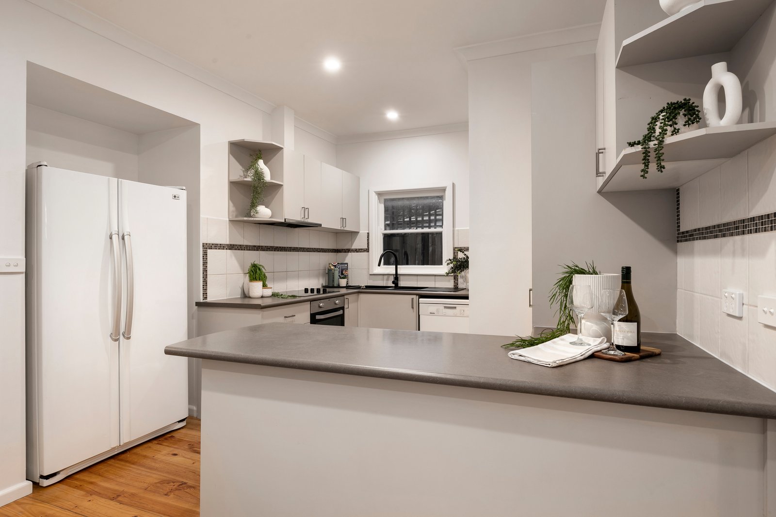 Gallery: 26 Middleton Street