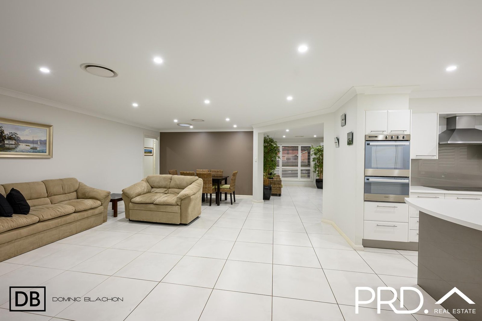 26 Monie Ave  EAST HILLS 5