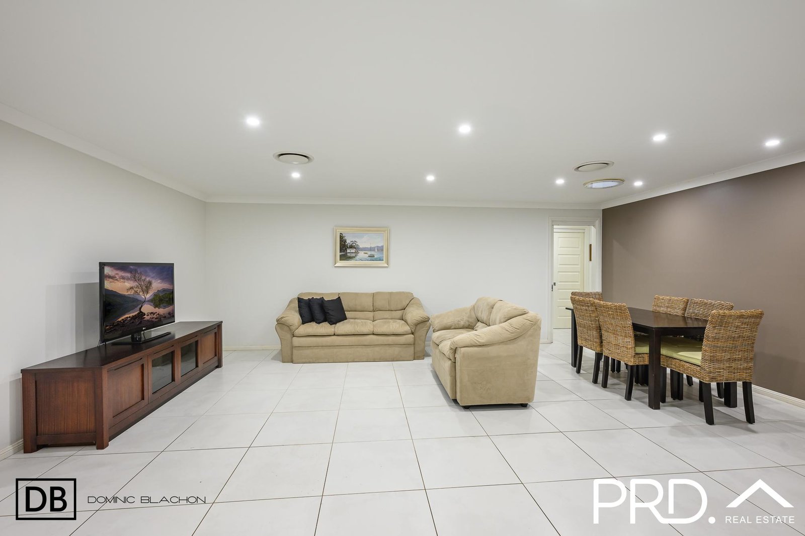 26 Monie Ave  EAST HILLS 6