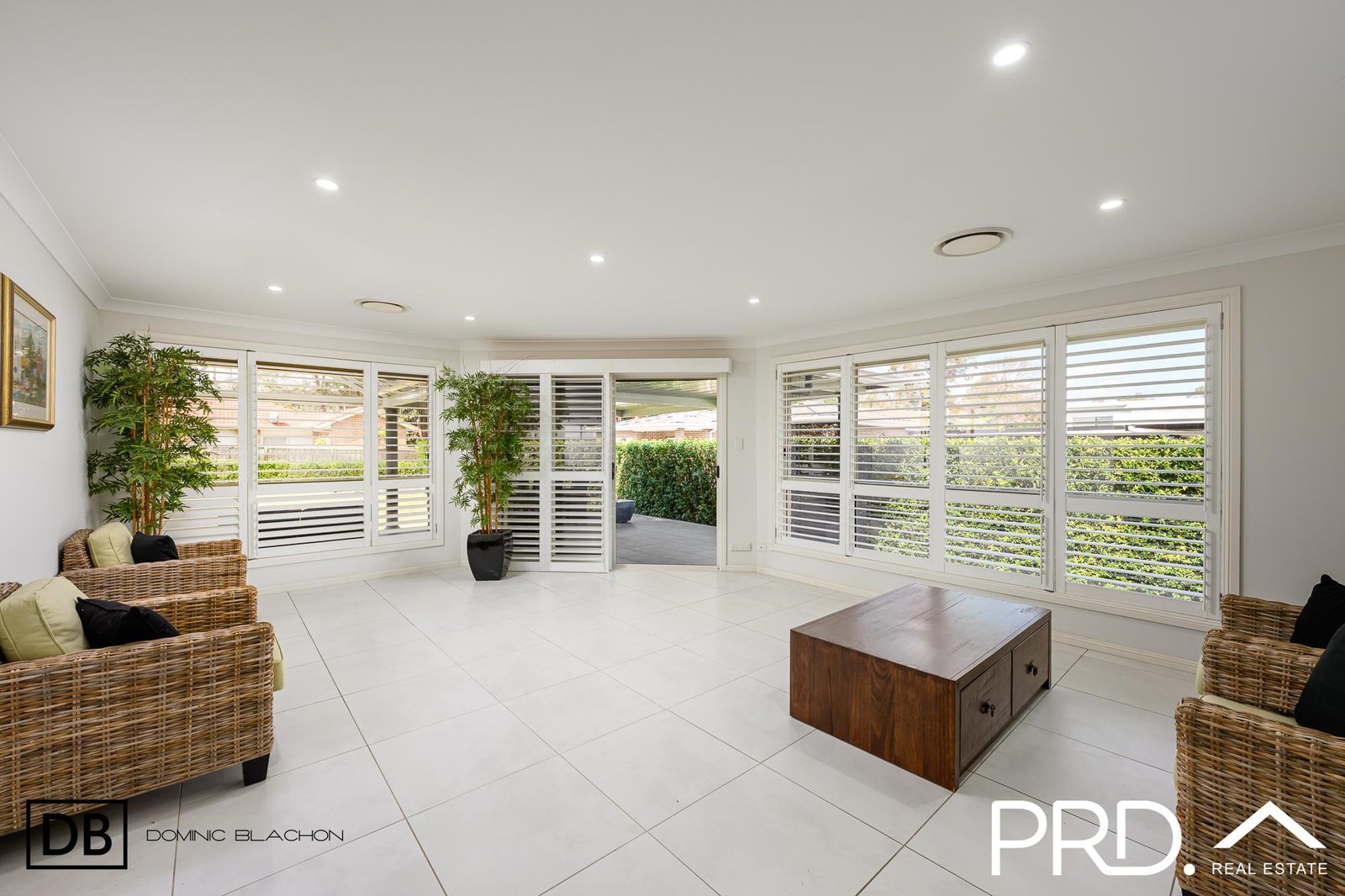 26 Monie Ave  EAST HILLS 9