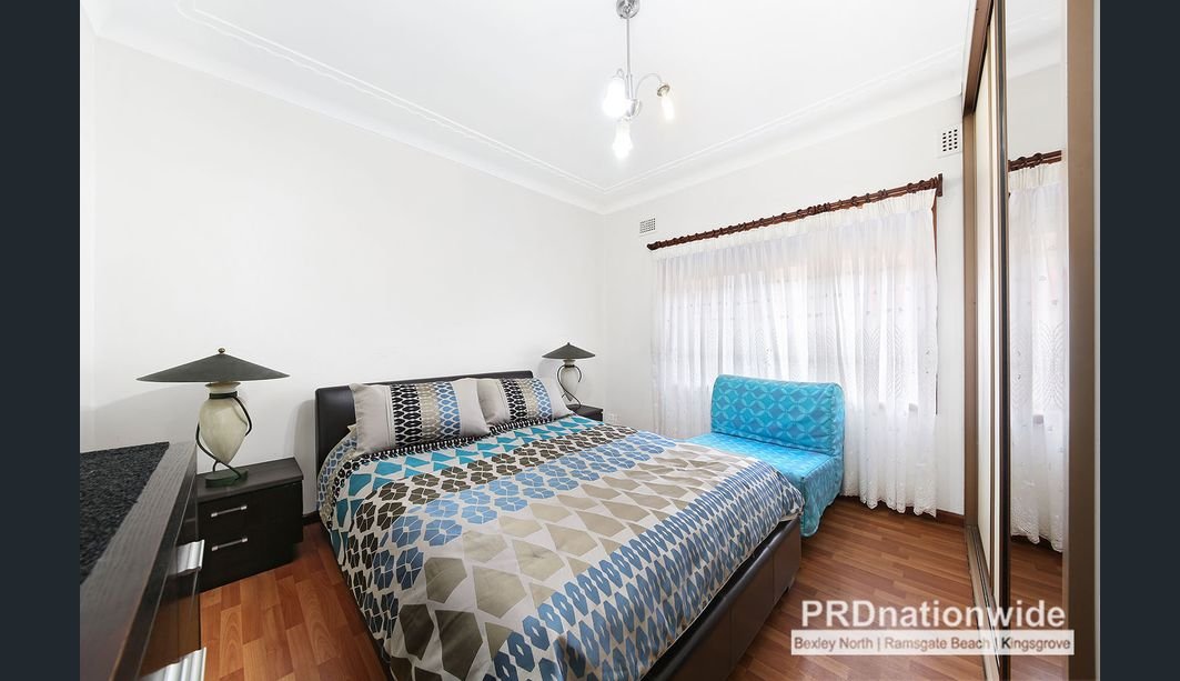 26 Moorefields Road KINGSGROVE 3