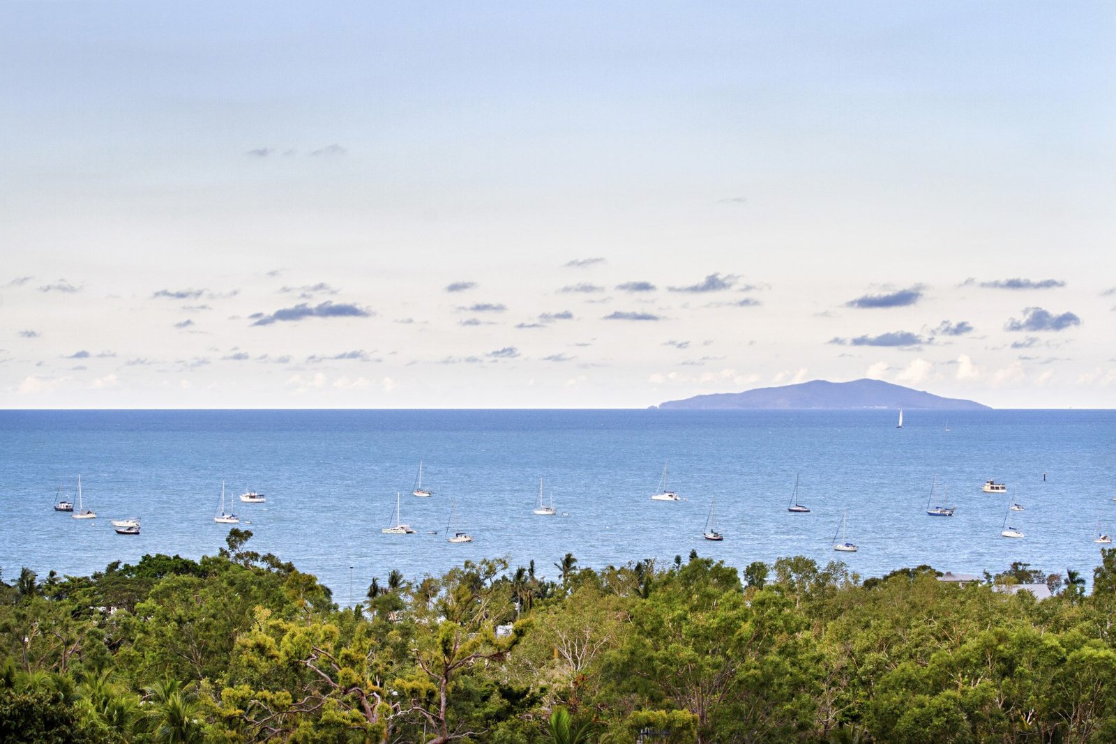 26 Nara Ave  AIRLIE BEACH 2