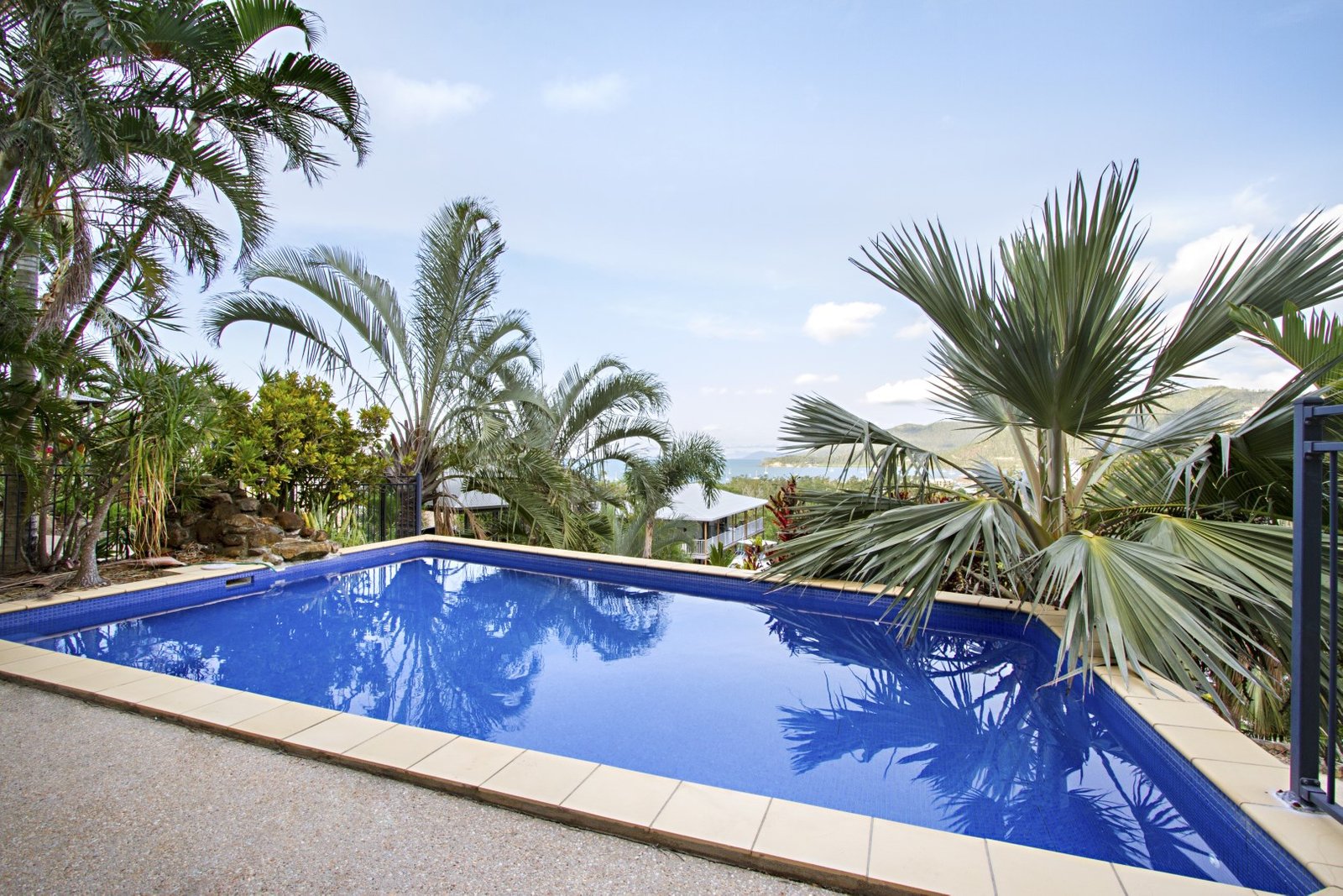 26 Nara Ave  AIRLIE BEACH 3