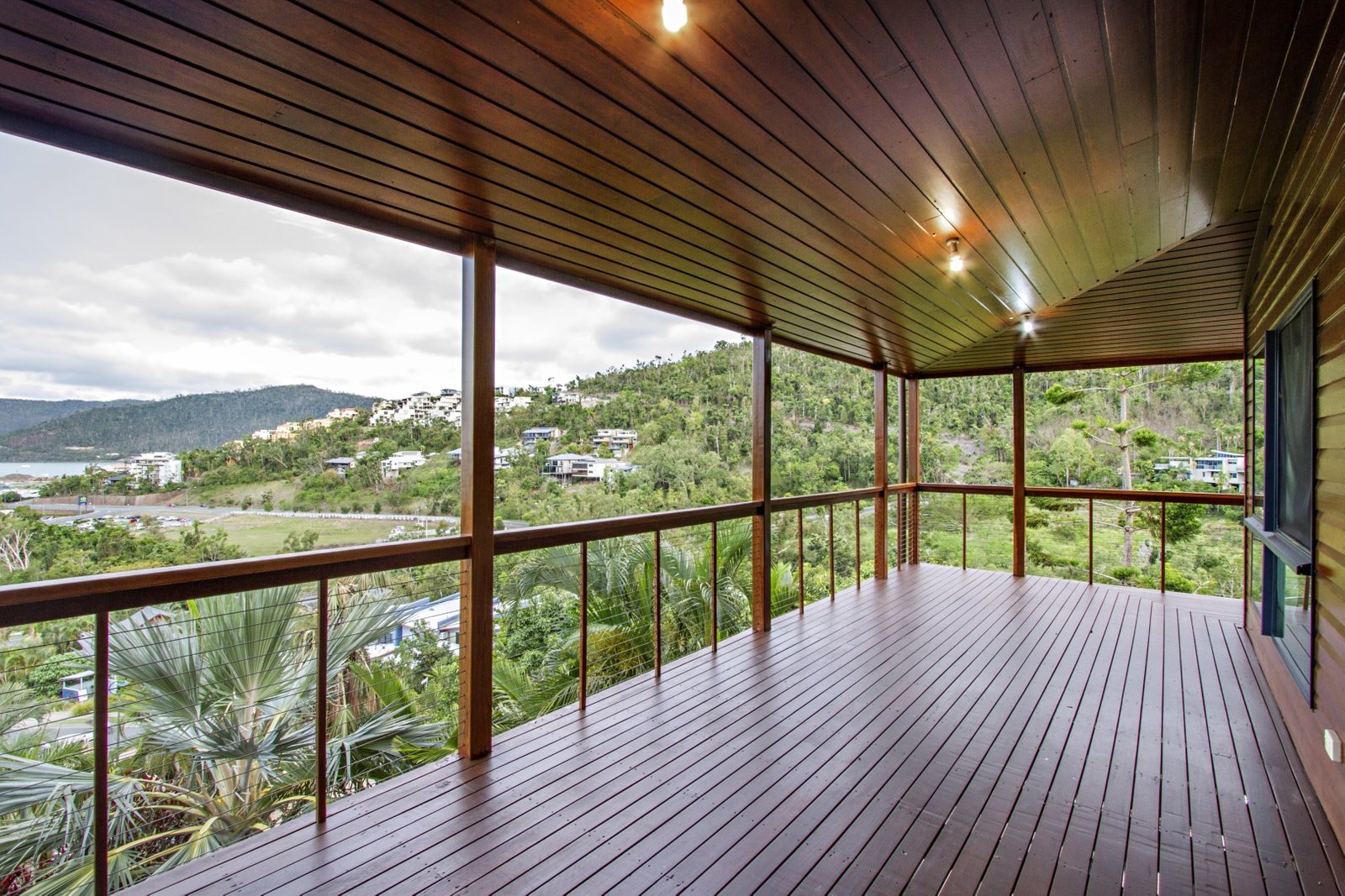 26 Nara Ave  AIRLIE BEACH 11