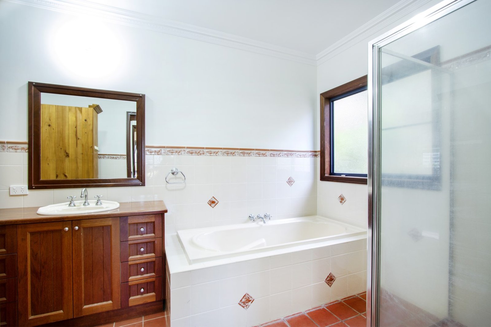 26 Nara Ave  AIRLIE BEACH 13