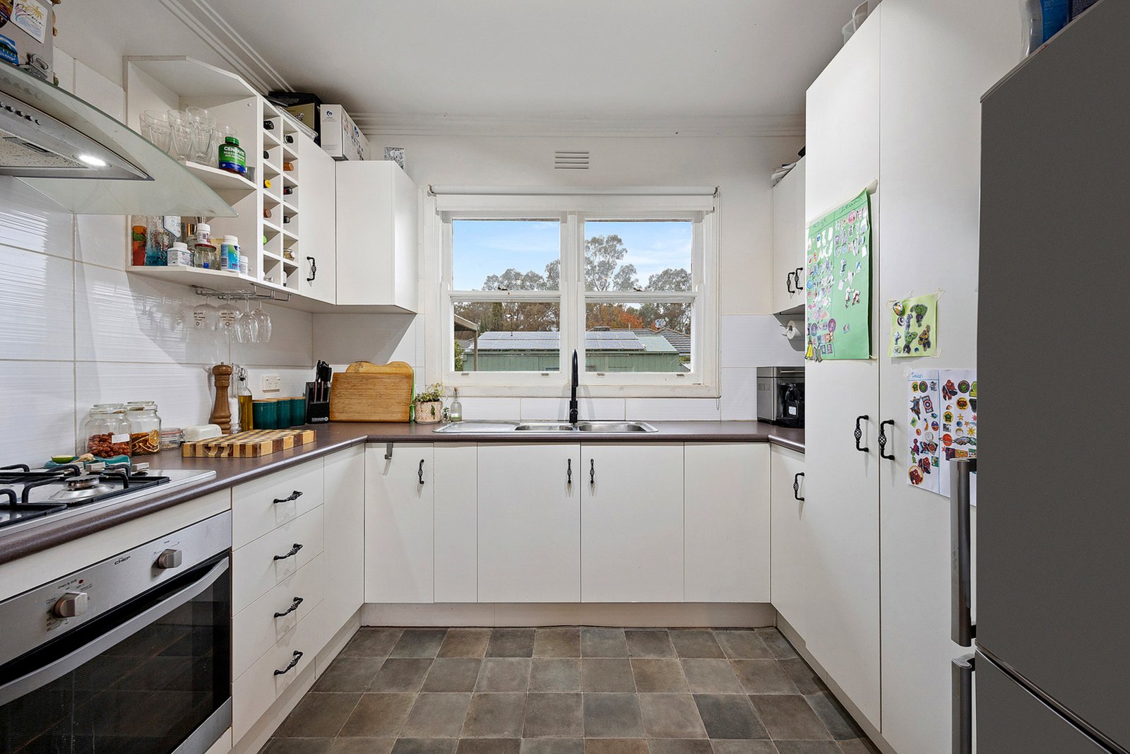 Gallery: 26 Neil Street