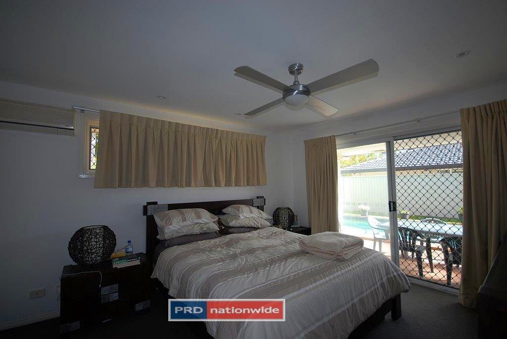 26 Newport Drive ROBINA 10