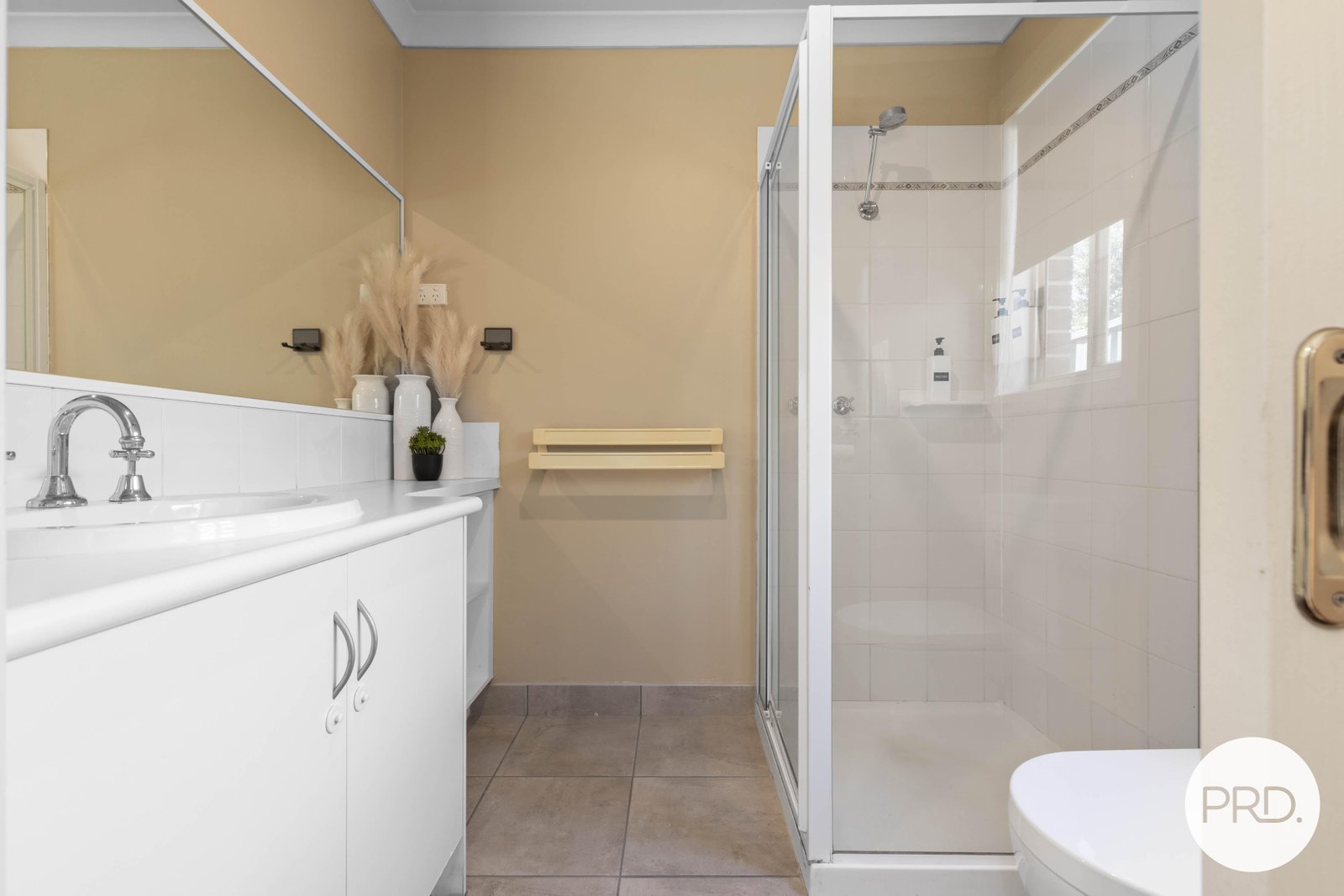 26 Norfolk Avenue LAKE GARDENS 5