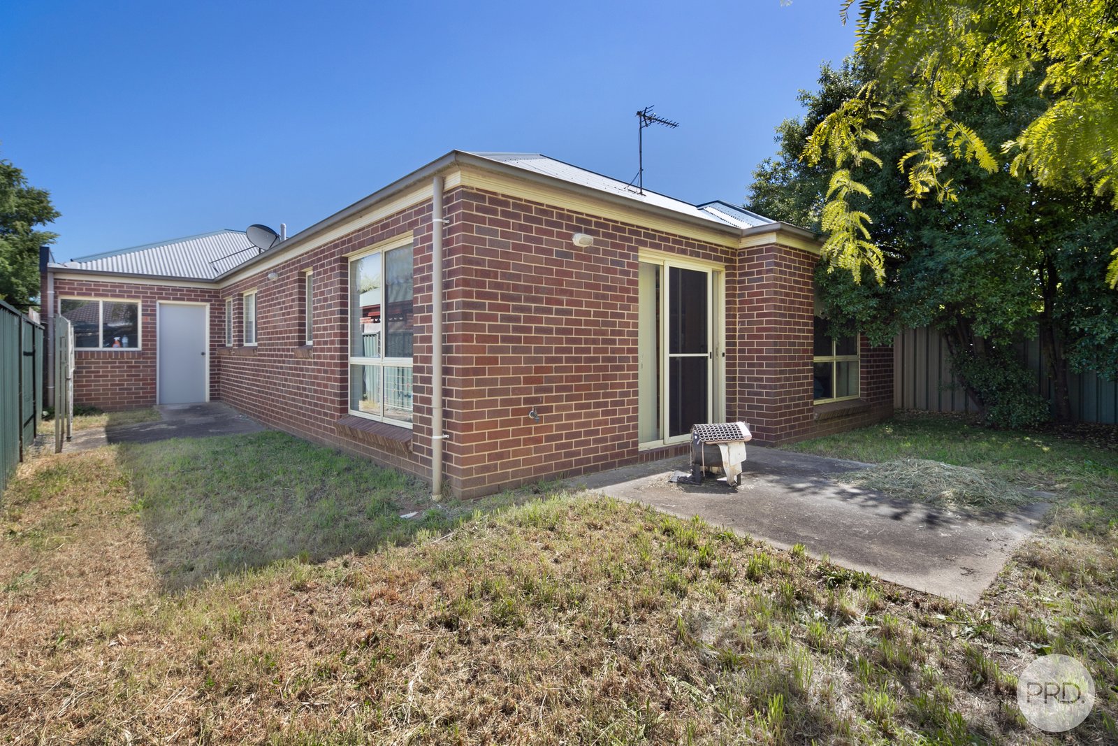 26 Norfolk Avenue LAKE GARDENS 8