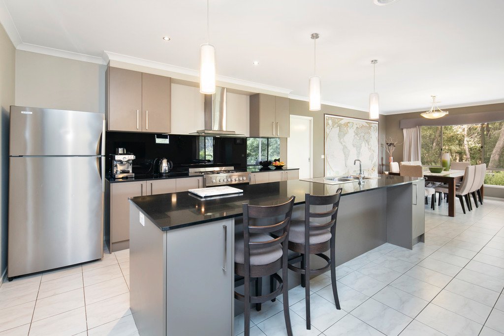 26 Oakbank Drive MOUNT HELEN 1