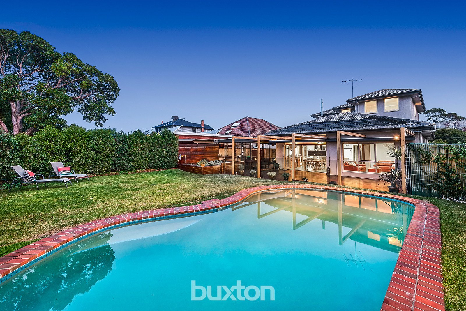 Gallery: 26 Oakdene Crescent