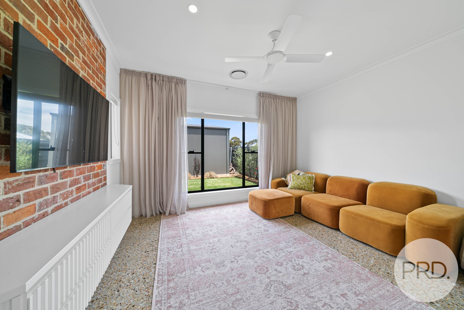 26 O'Connor Street URANQUINTY 10