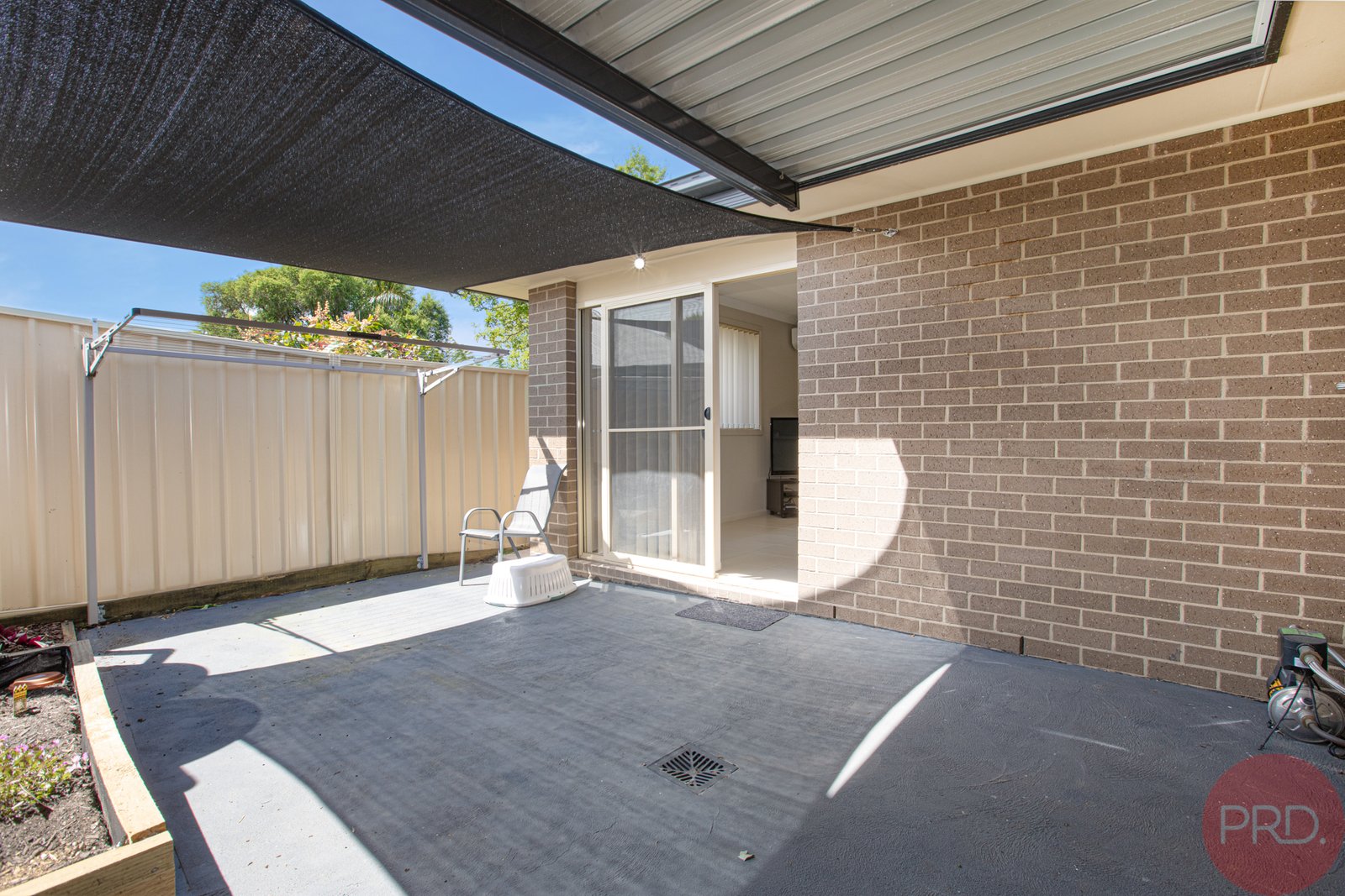 2/6 Ogilvie Street BERESFIELD 10