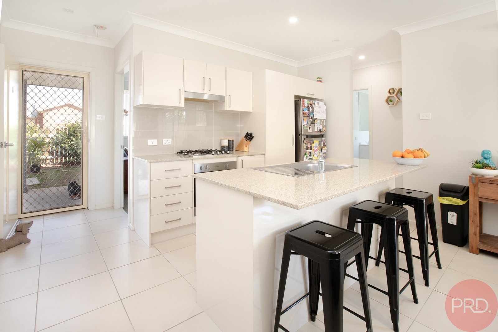 2/6 Ogilvie Street BERESFIELD 2