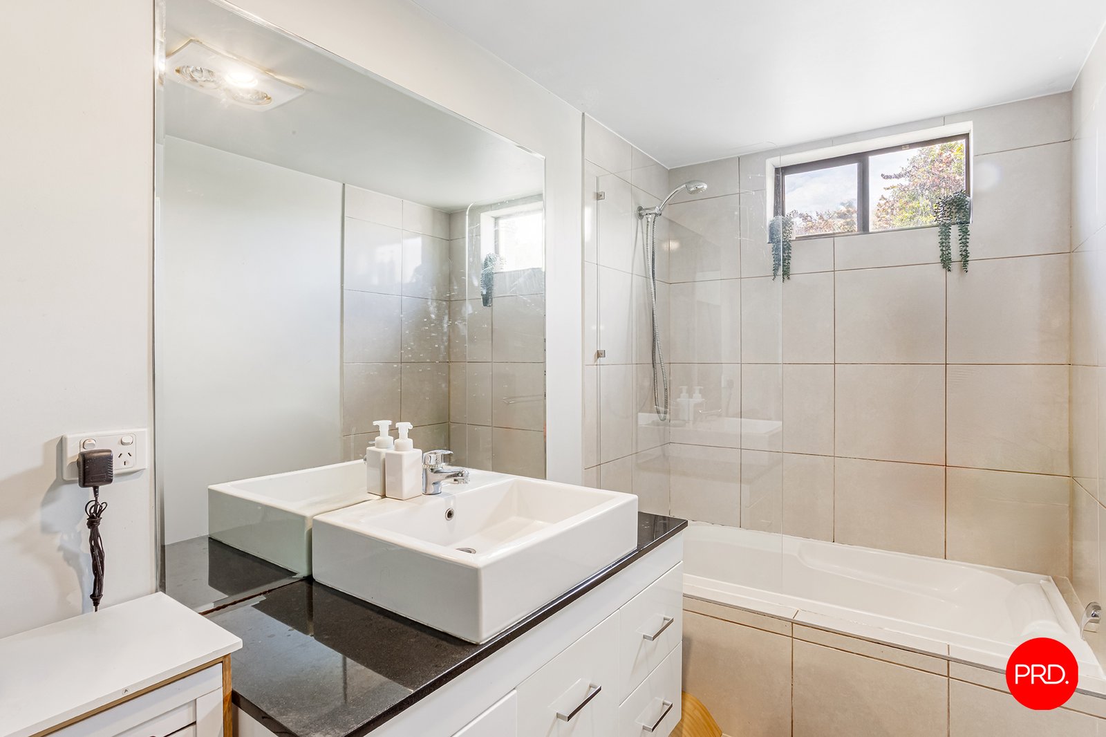 26 Ophir Street GOLDEN SQUARE 10