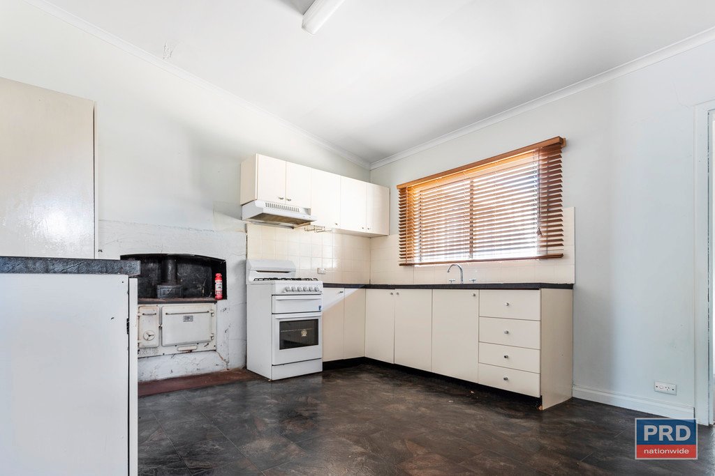 26 Ophir Street GOLDEN SQUARE 2