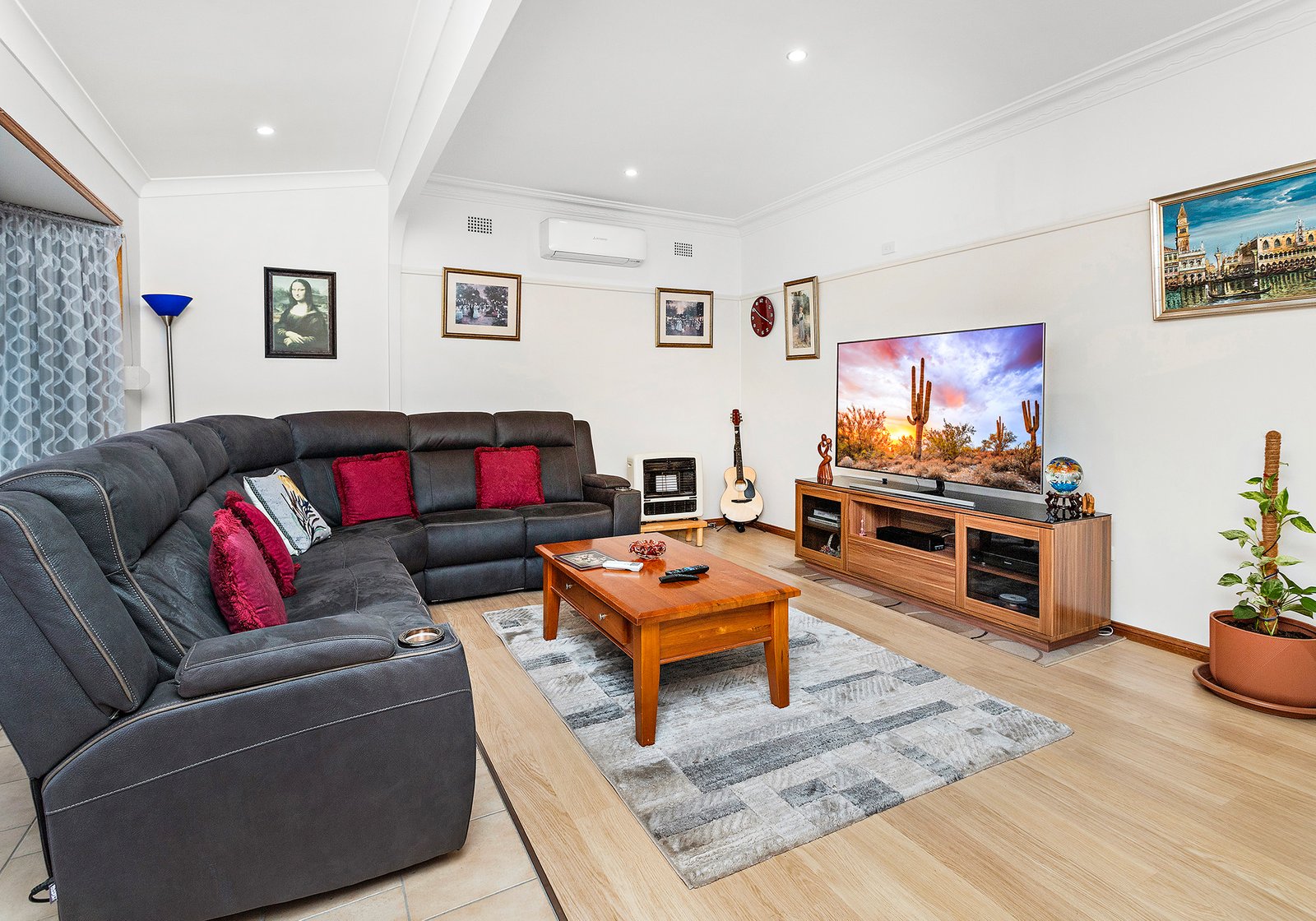 26 Oxford Road DAPTO 2