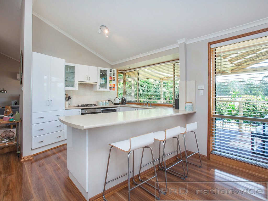 26 Pacific Cresent  ASHTONFIELD 8