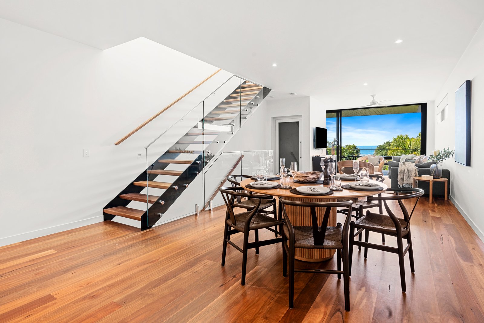 2/6 Palm Avenue CABARITA BEACH 2