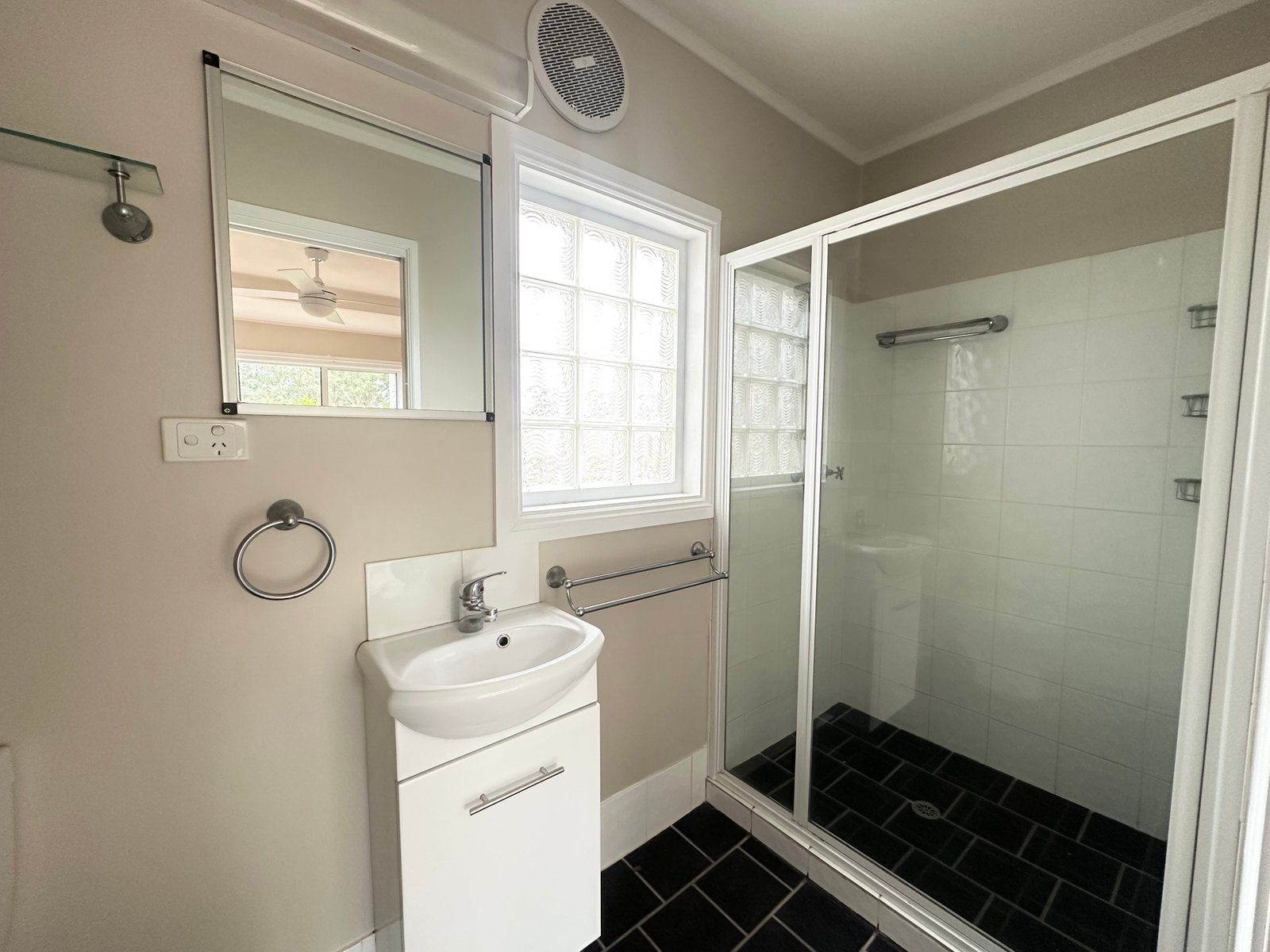 26 Panorama Road CALALA 9