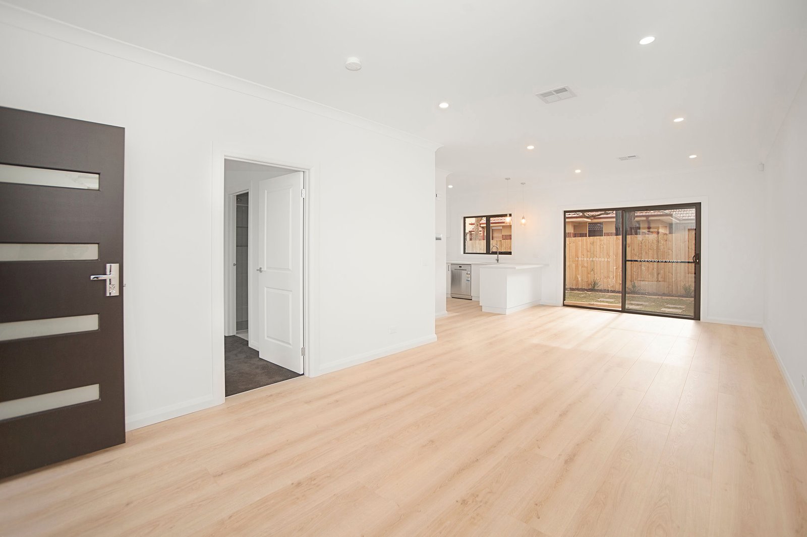 Gallery: 2/6 Panorama Street