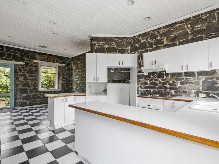 Gallery: 26 Pasco Street