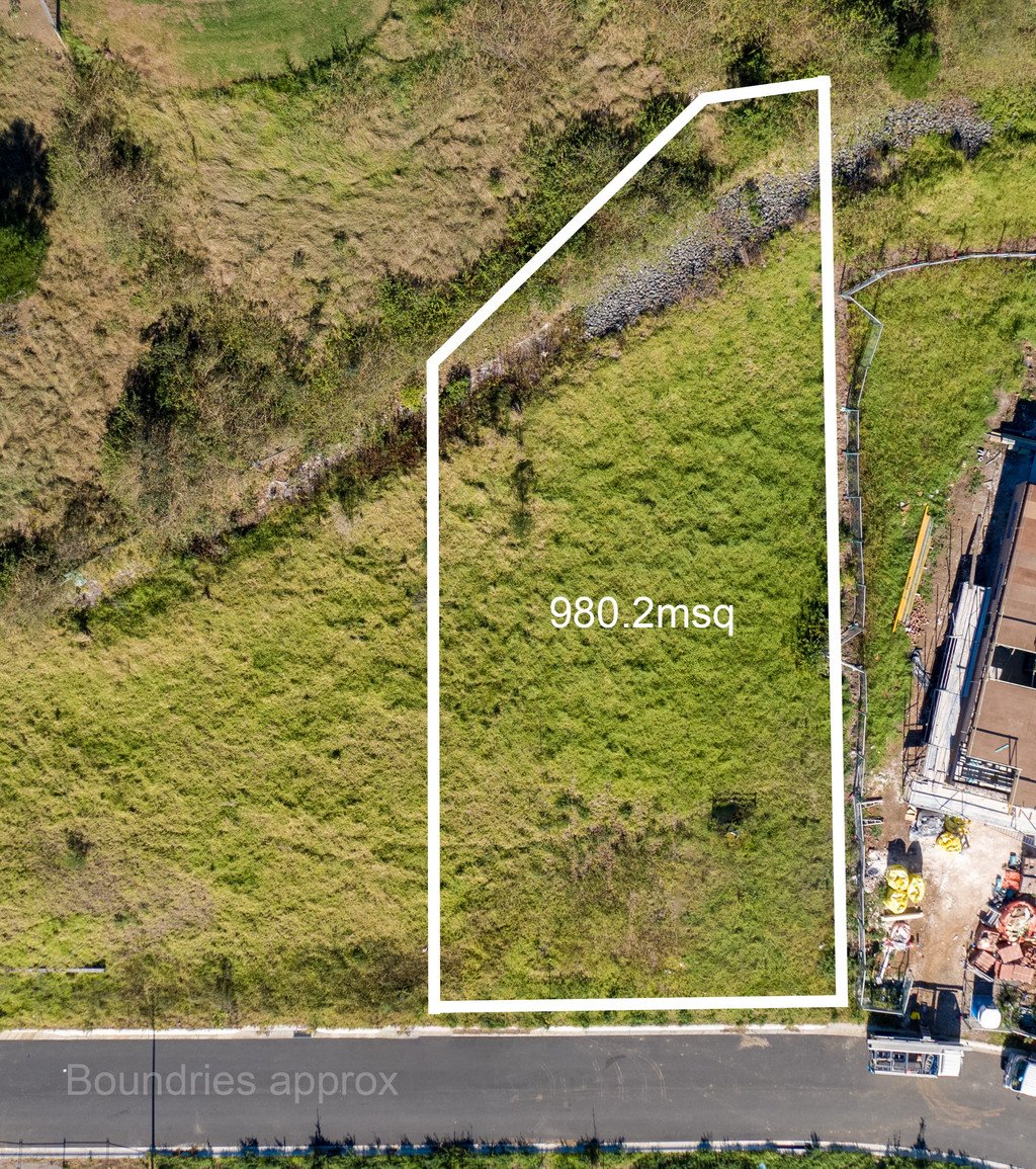 26 Paul Circuit TULLIMBAR 4