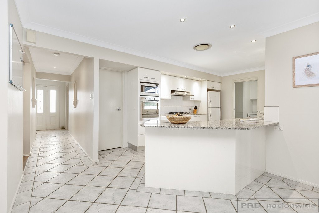 26 Peppertree Circuit ABERGLASSLYN 6
