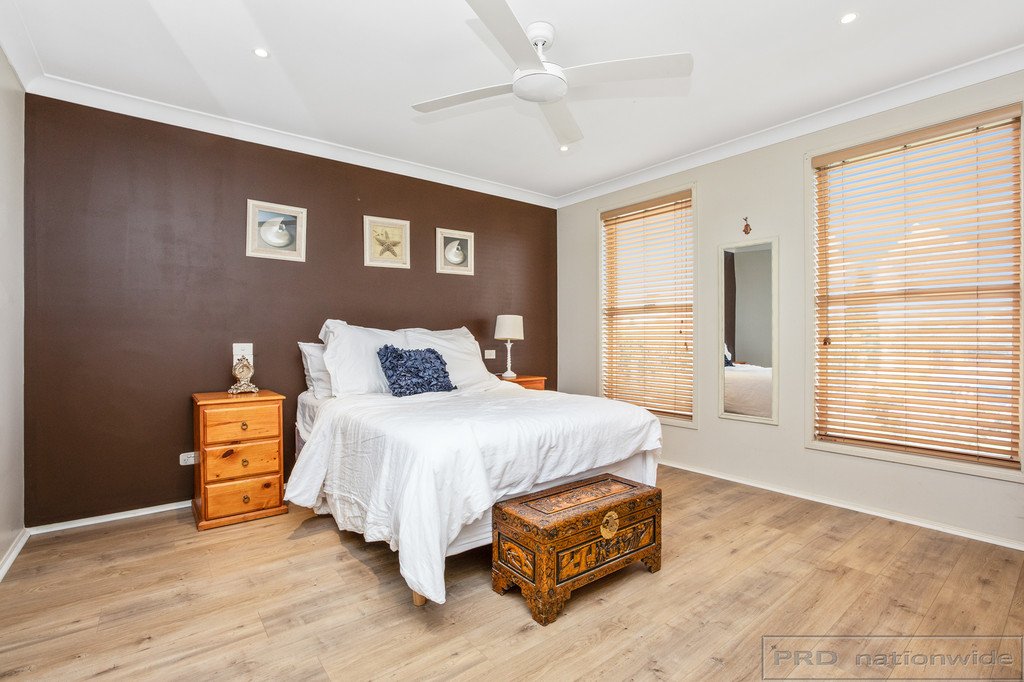 26 Peppertree Circuit ABERGLASSLYN 12