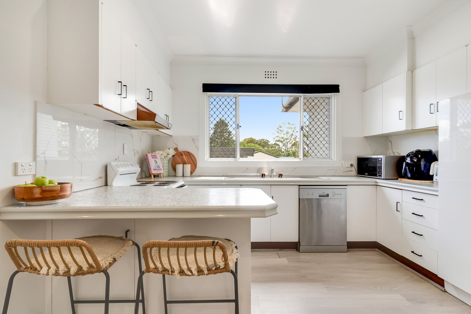 26 Pleasant Street GOONELLABAH 9