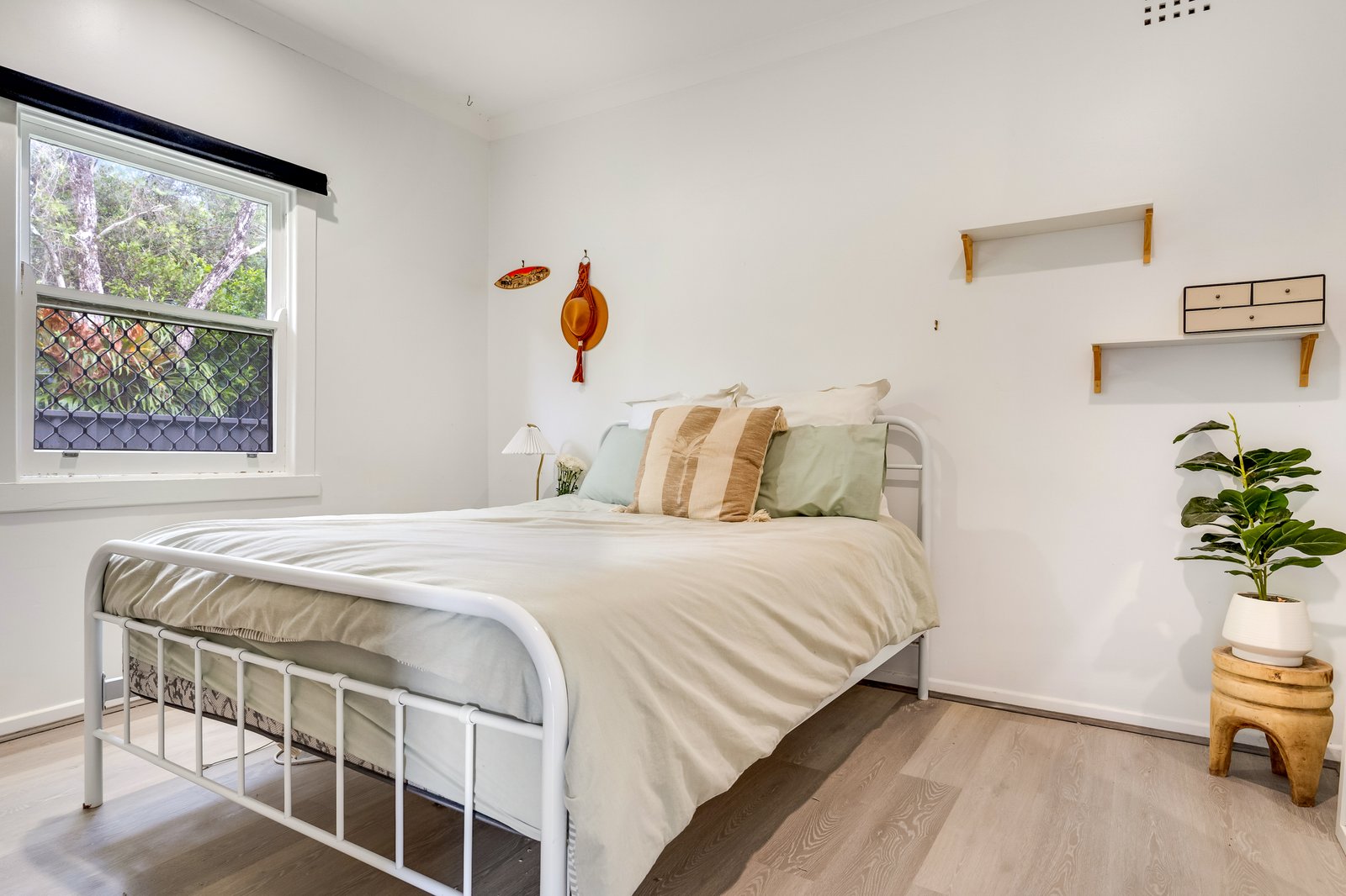 26 Pleasant Street GOONELLABAH 12