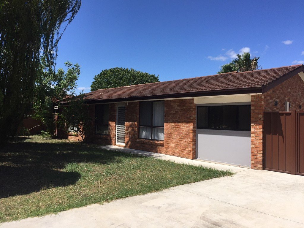 26 Primrose Circuit CLAREMONT MEADOWS 1
