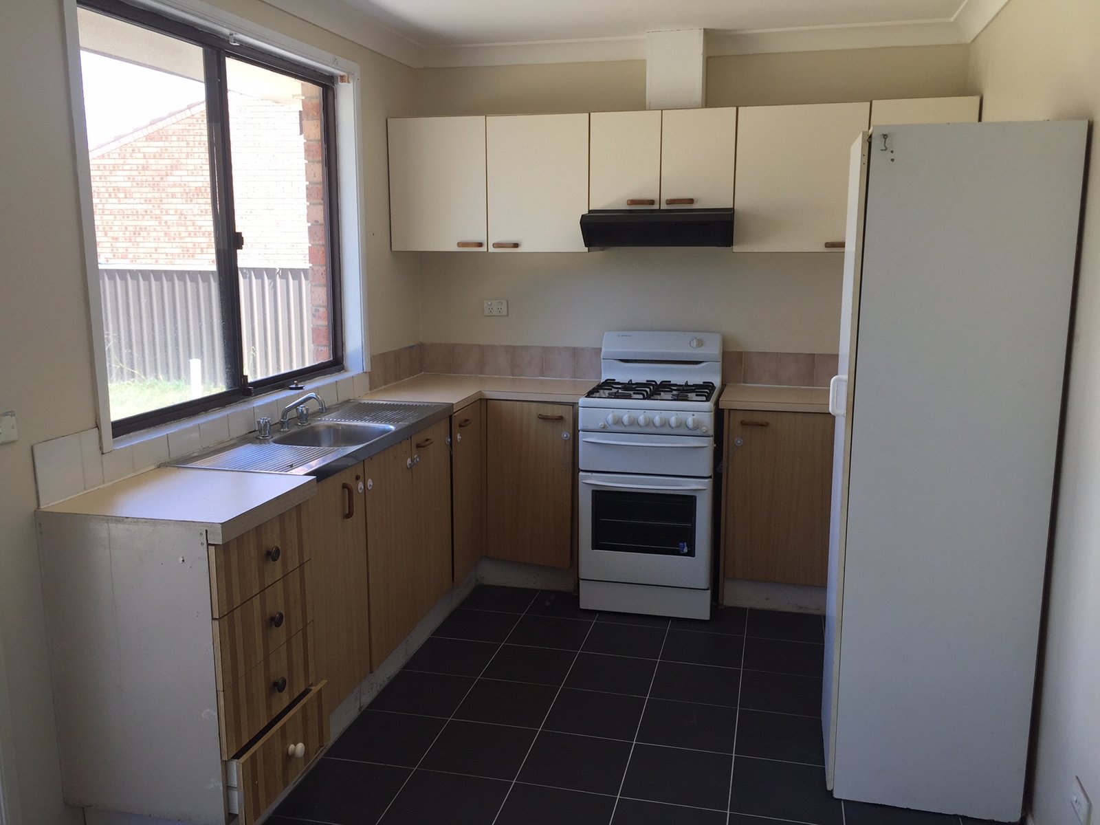 26 Primrose Circuit CLAREMONT MEADOWS 2