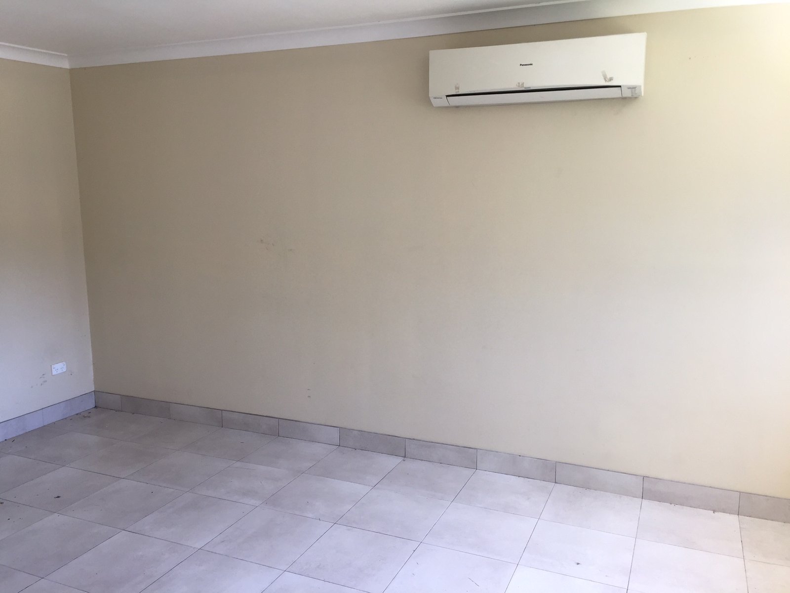 26 Primrose Circuit CLAREMONT MEADOWS 4