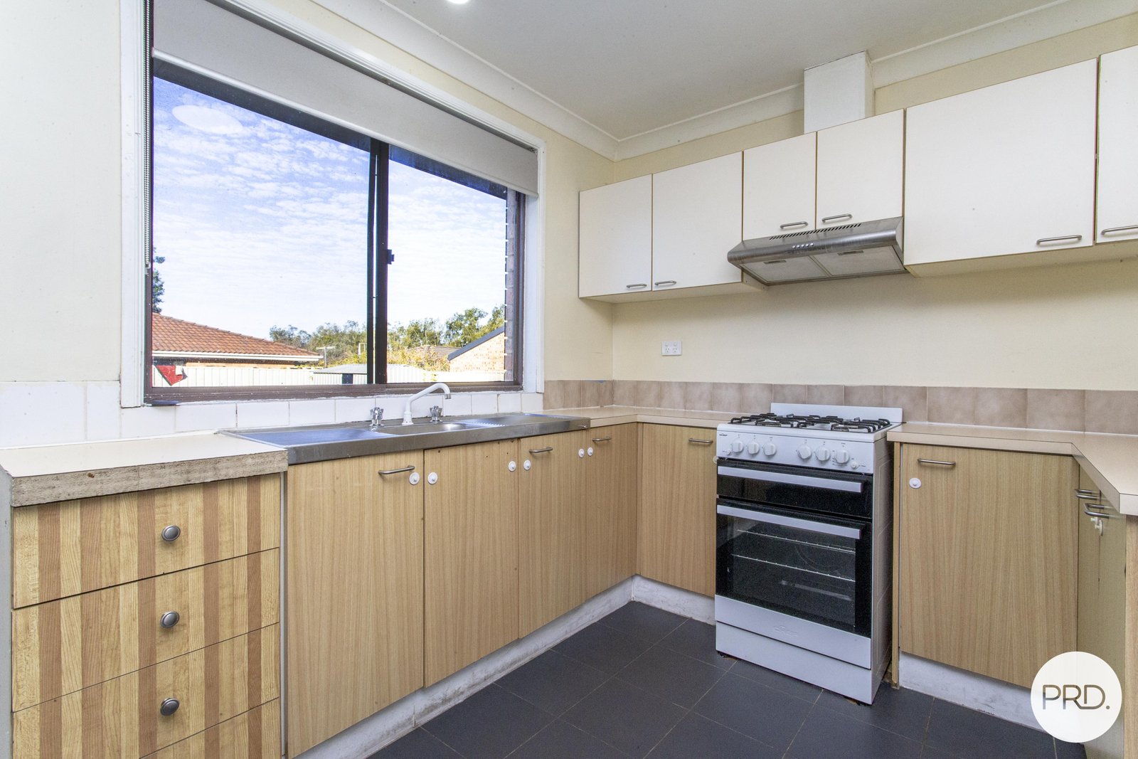 26 Primrose Circuit CLAREMONT MEADOWS 3